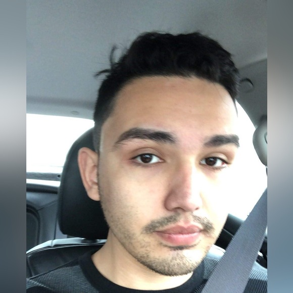 Meet your Posher, David - Picture 1 of 1